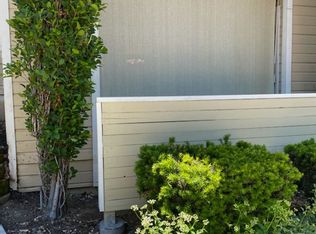 1216 E Waterside Cv APT 10, Cottonwood Heights, UT 84047