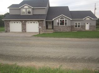 1716 Hutchinson Rd, Rome, PA 18837