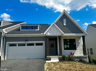 914 N Lincoln St, Palmyra, PA 17078