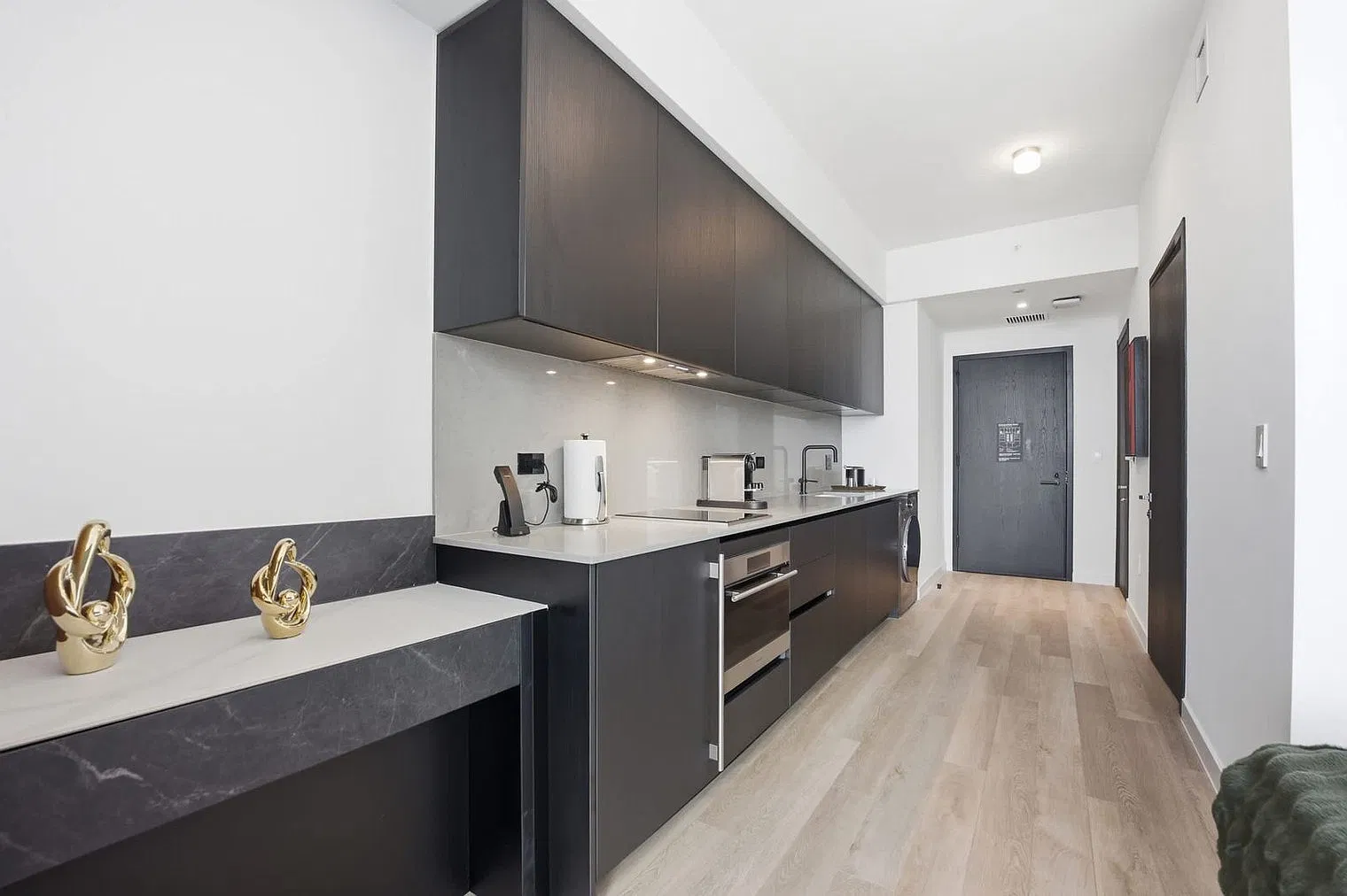 Studio, 1.0 bath, 344 sqft, $6,166 — Photo 4