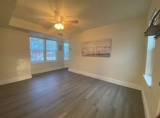 242 W Goodnight Ave #11, Aransas Pass, TX 78336