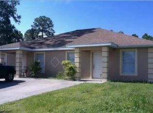 5233 28th St SW, Lehigh Acres, FL 33973