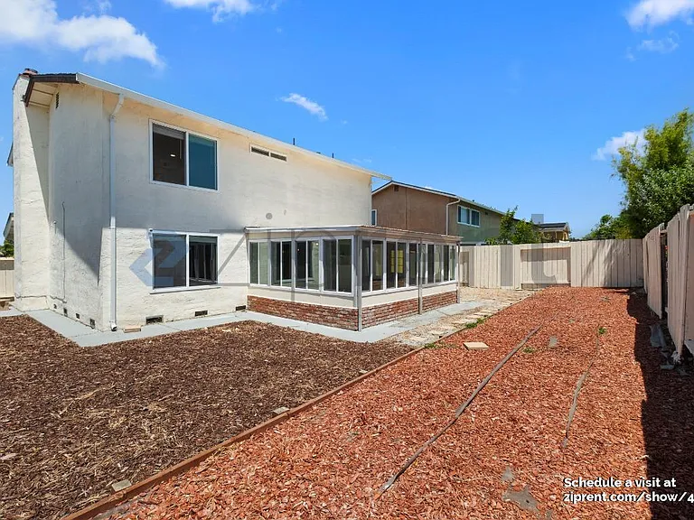 4574 Ellen Way — Photo 43