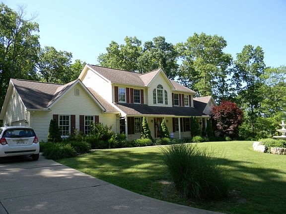 3rd image of 59582 Westwind Ln