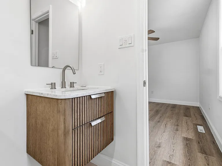 6301 Linus Dr — Photo 10