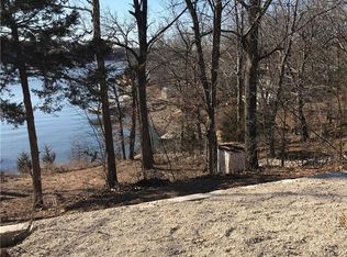 68 Sunset Rd, Sunrise Beach, MO 65049