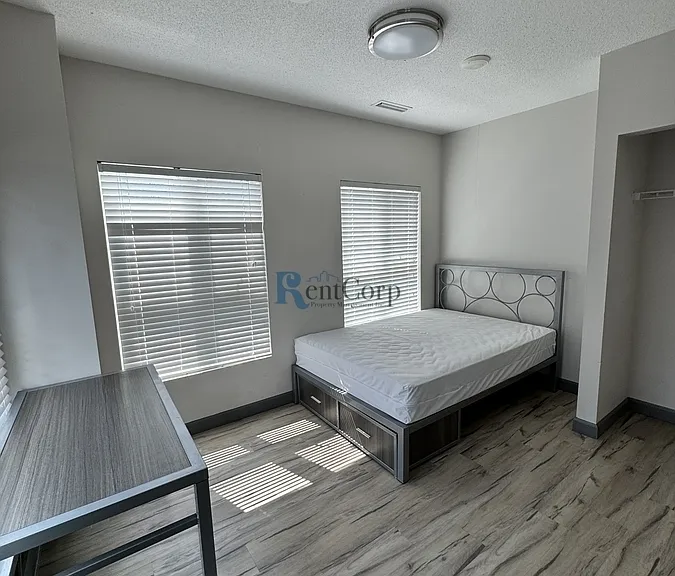 1812 Sunview St #1812-258A — Photo 1