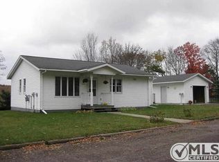 1110 Minnesota St, Hancock, MI 49930