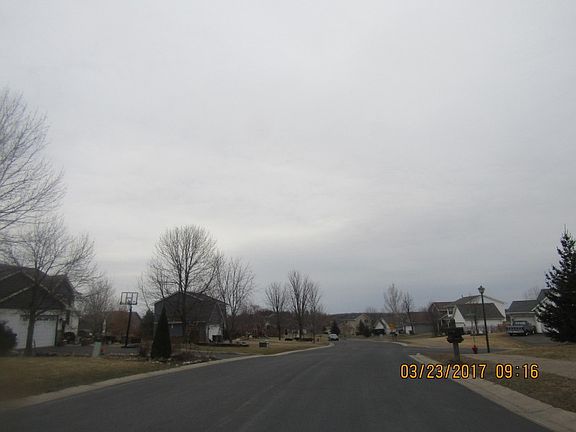 5th image of 214 Arnica Dr