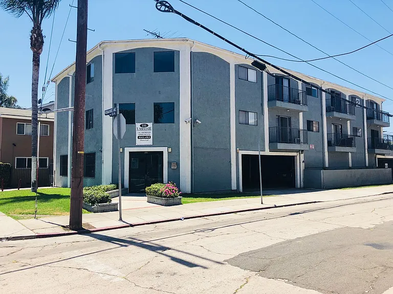 Playa Palms Apartments LLC — Photo 27