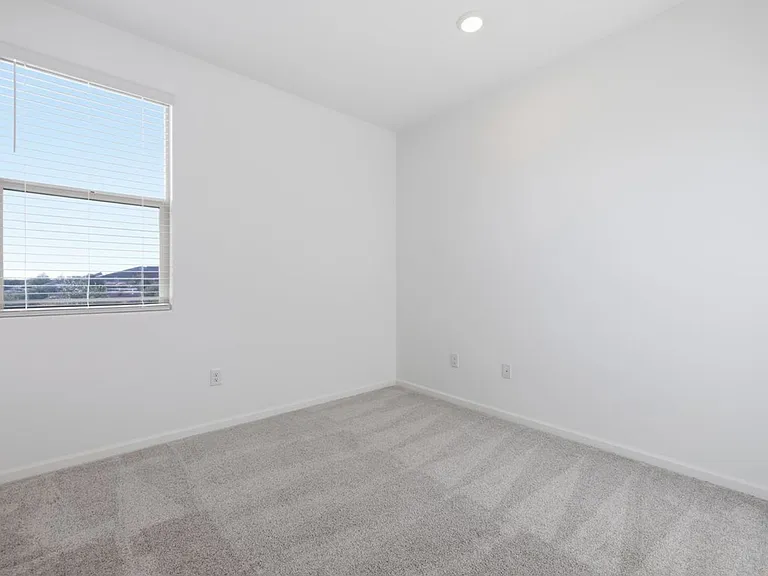 12395 N Pomeroy Ave — Photo 20