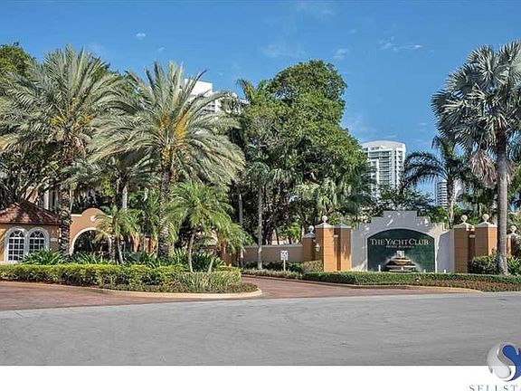 3rd image of 19801 E Country Club Dr #4-208
