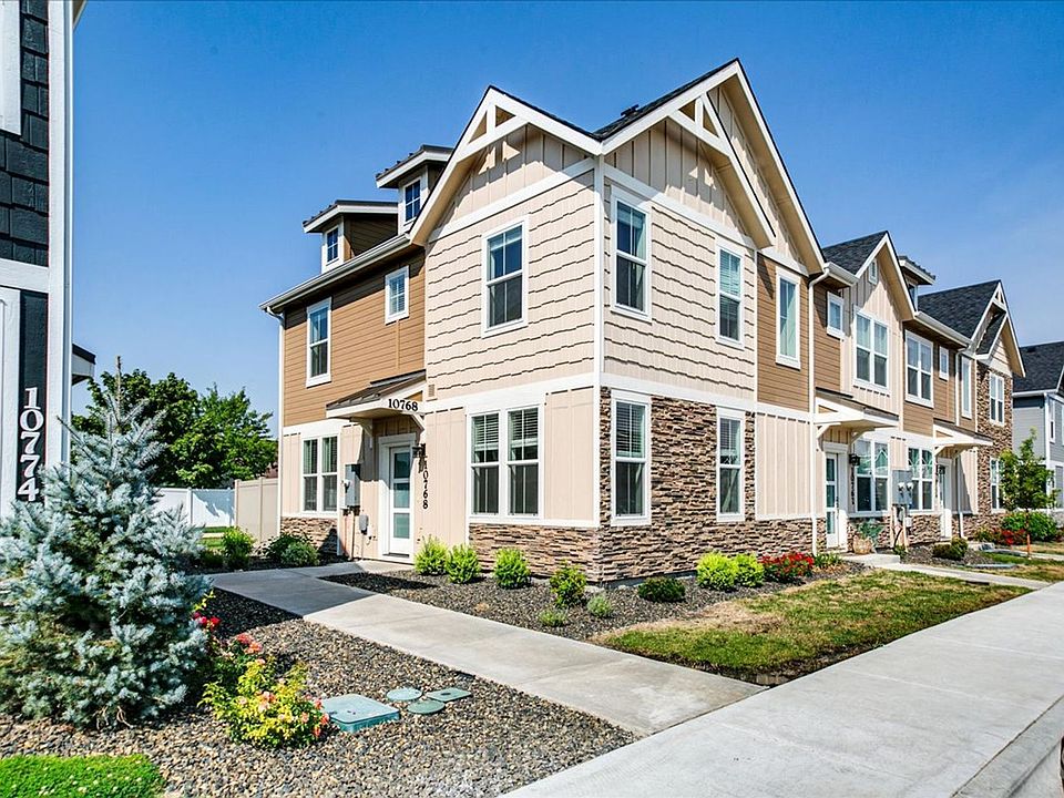 1st image of 10768 W Brownstone Ln