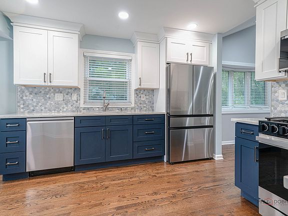 2nd image of 223 Delia Dr