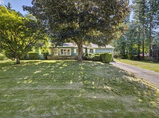 9302 SW 52nd Ave, Portland, OR 97219