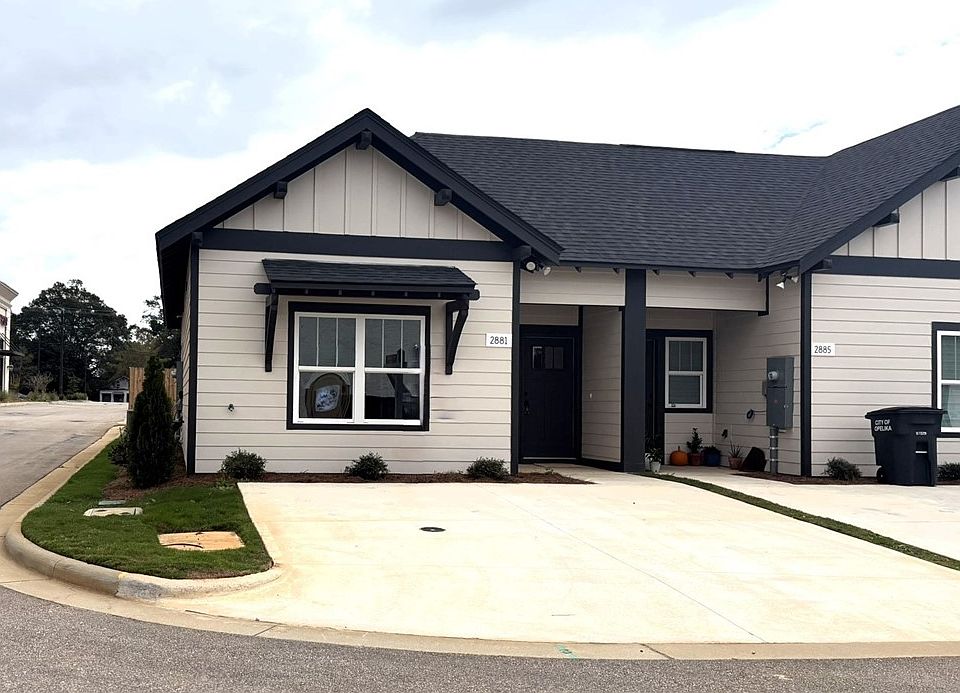 1st image of 2881 Ridge Crest Ct #1