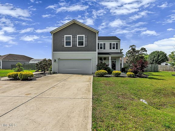 4th image of 102 Tralee Place