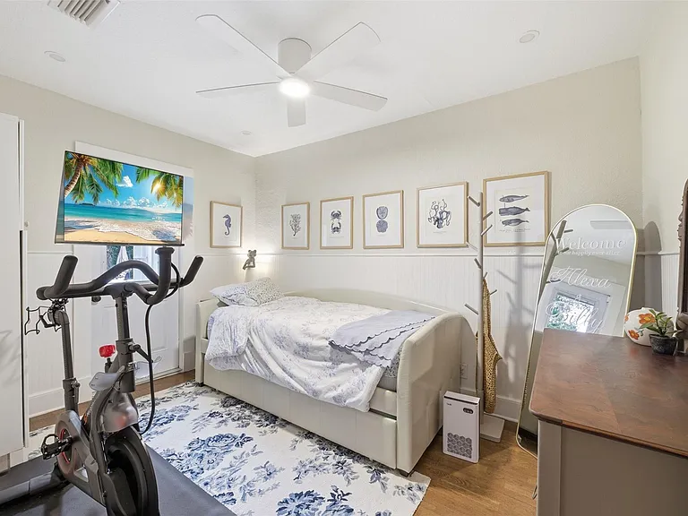 117 S Palmway — Photo 8