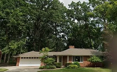 220 Montmorency Rd photo 1