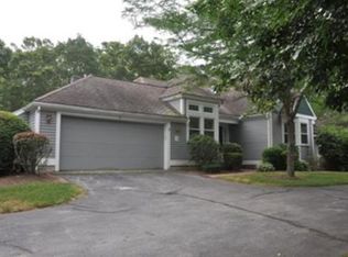 3 Hidden Bay Dr, Dartmouth, MA 02748