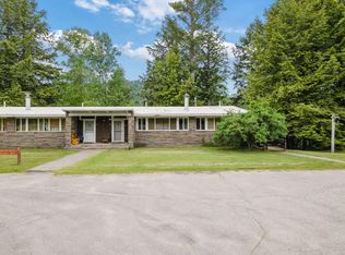 5 Overlook Ln N #B/D, Chestertown, NY 12817