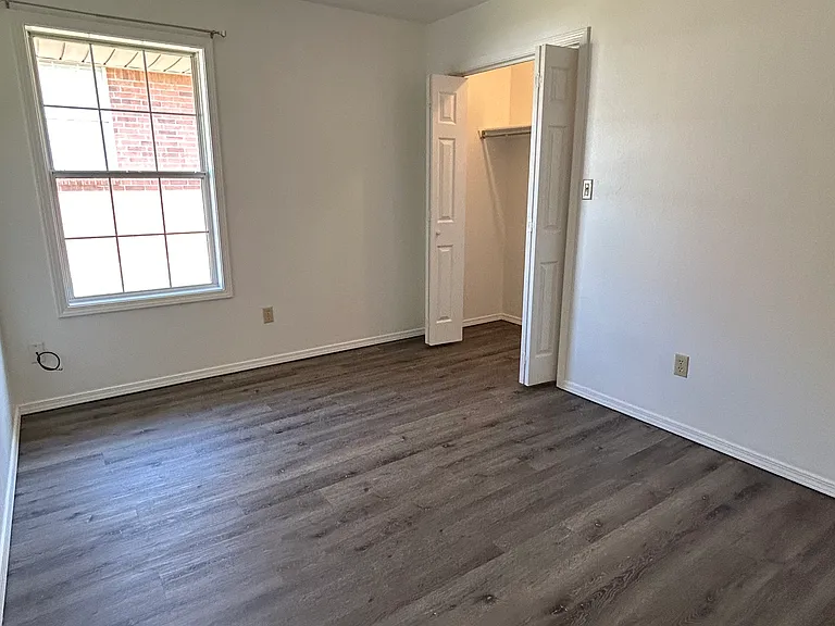 1080 Grinnel Cir #B — Photo 7