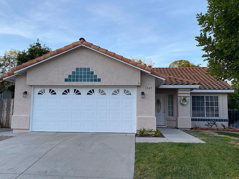 1st image of 1549 Avenida Oceano