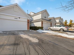 5452 Ridge Xing, Hanover Park, IL 60133