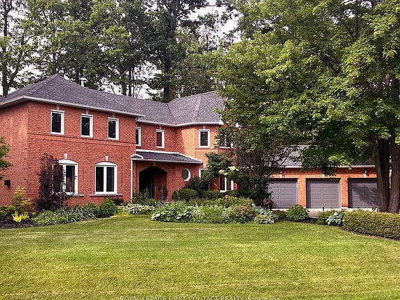 2nd image of 26 Edgecombe Ter