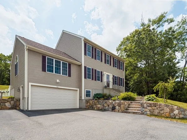 64 Arbor Rd, Uxbridge, MA 01569
