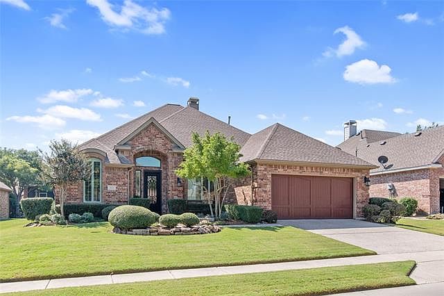 1st image of 343 Pine Valley Dr