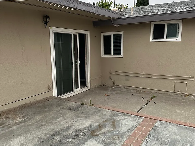 708 N Conlon Ave — Photo 25