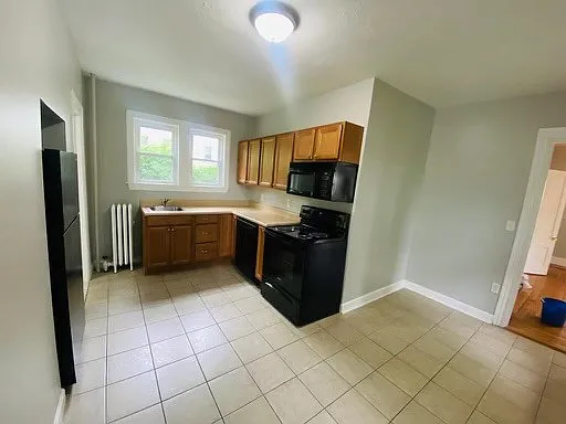 10 Pratt St #1 — Photo 13