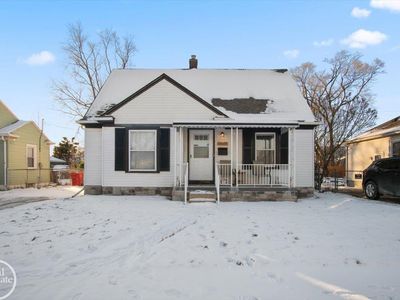 28087 Oneil St, Roseville, MI, 48066