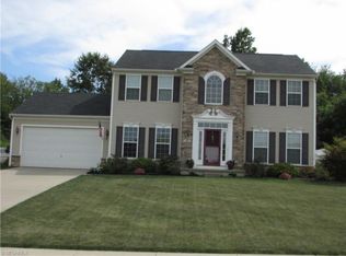 87 Kevin Dr, Tallmadge, OH