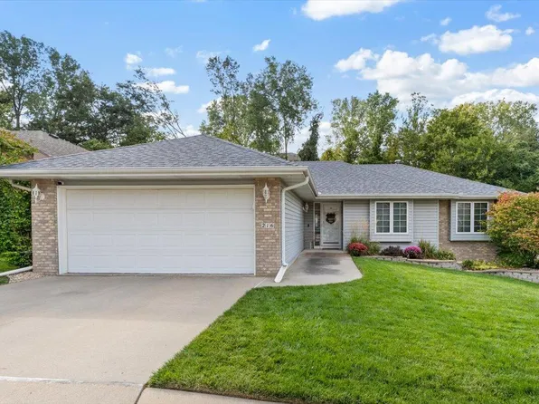 216 Lori Ln, Council Bluffs, IA 51503