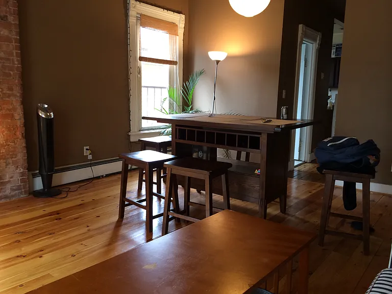 146 Bradley St #2 — Photo 3