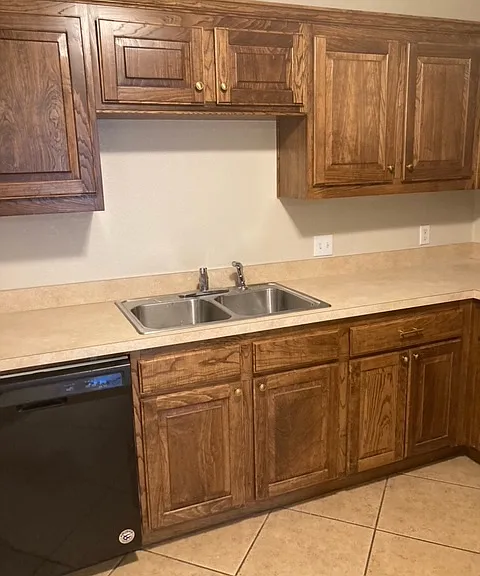 310 Westview Ln — Photo 19