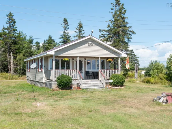 11 Fundy Bay Ln, Lower Debert, NS B0M 1G0