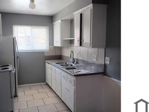 2100 Sunrise Ave APT 4, Las Vegas, NV 89101