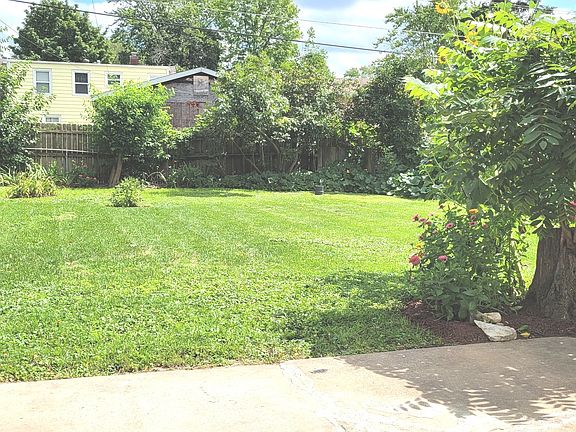 5th image of 1105 Bishop St
