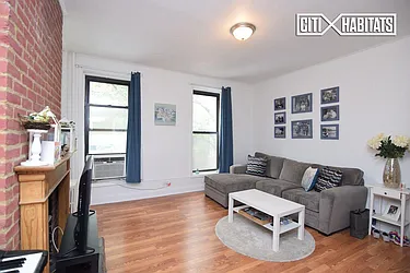 Rented by Citi Habitats