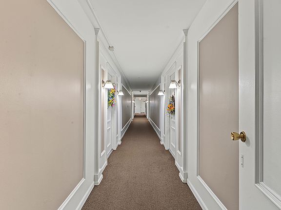 3rd image of 5000 Carriageway Dr APT 116