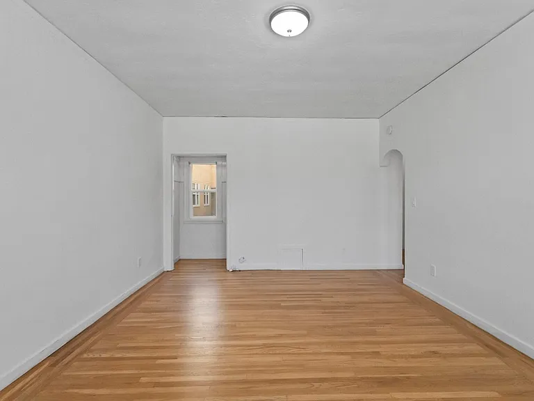 1856 Spruce Street — Photo 2