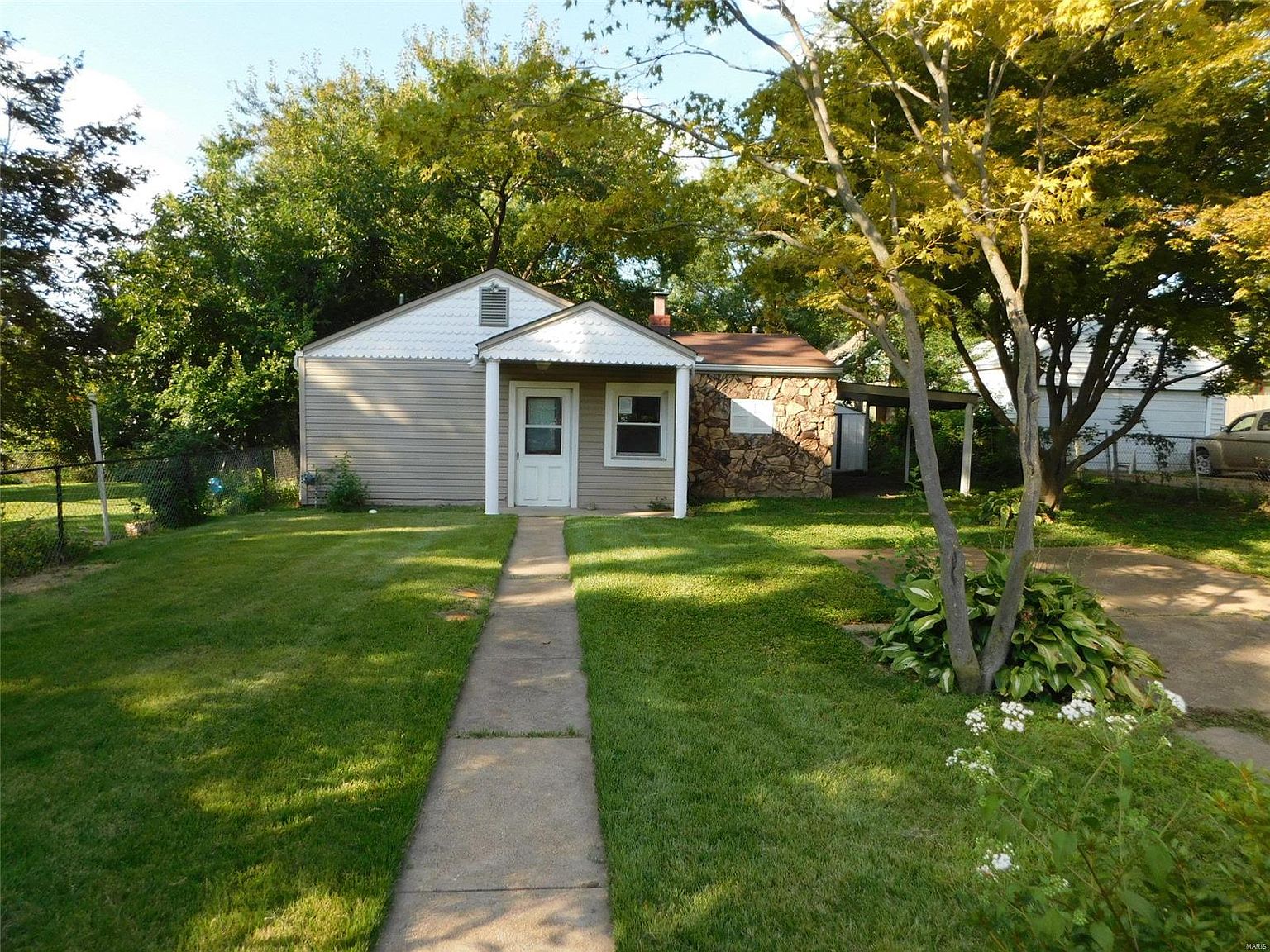 7075 Lindenwood Ave, Saint Louis, MO 63109 Zillow