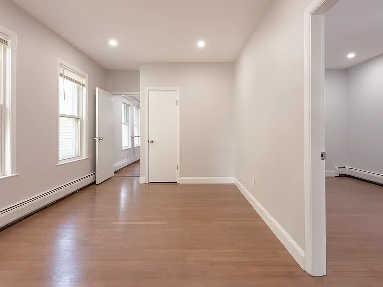 106 Byron St #A — Photo 18