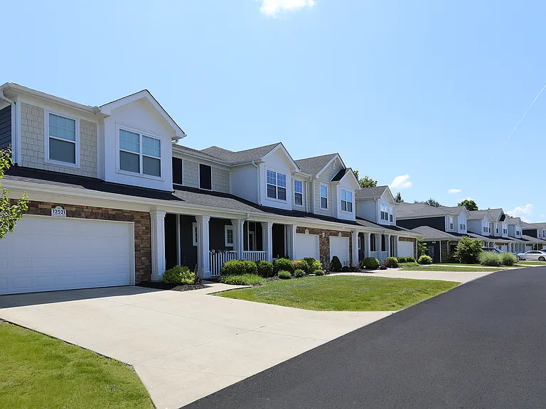 Kendal On Taylorsville — Photo 34