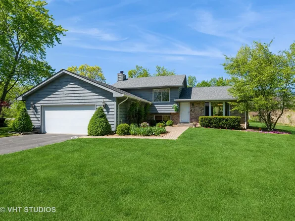 14490 W Jody Ln, Wadsworth, IL 60083