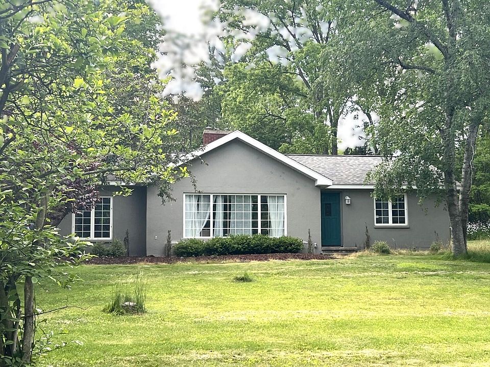 1st image of 3465 Bayberry Dr NW