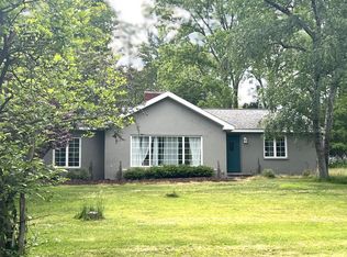 3465 Bayberry Dr NW, Grand Rapids, MI 49544